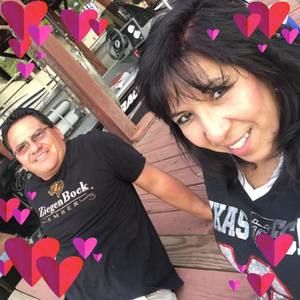 Meet your Posher, Debbie